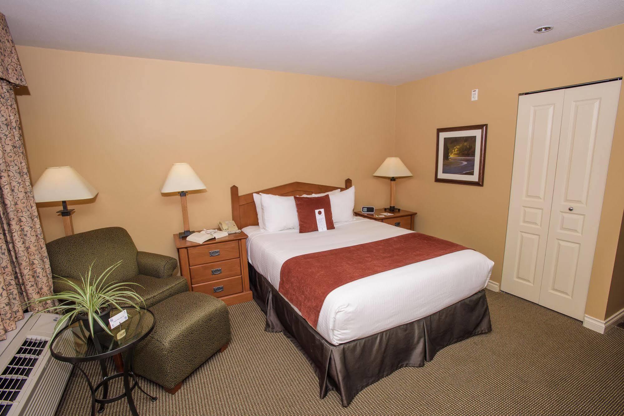 Pemberton Valley Lodge Extérieur photo